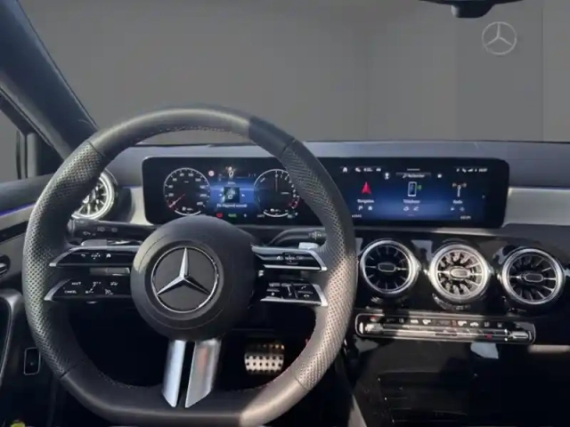 Mercedes Classe A 250 e hybrid eq amg line — photo 10