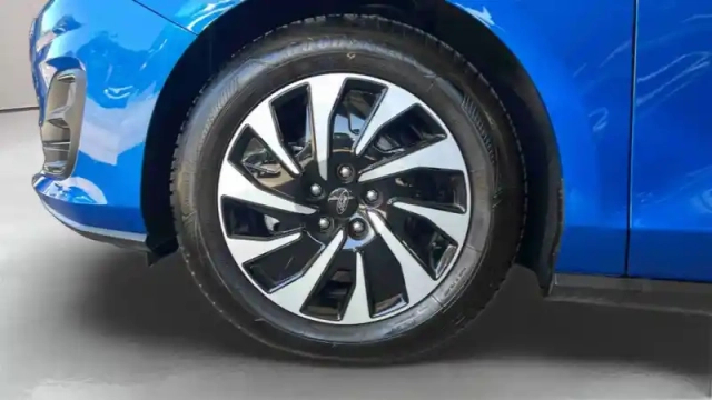 Ford Focus 1.5 ecoblue 115 powershift — photo 13