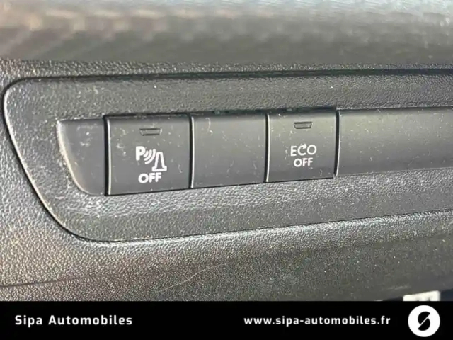 Peugeot 2008 puretech 110ch s&amp;s eat6 — photo 25