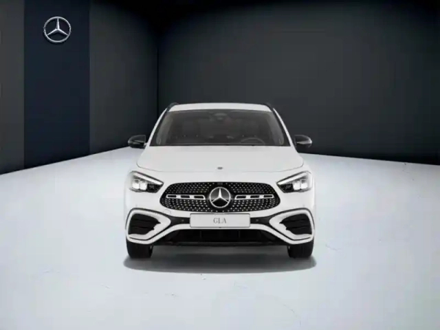 Mercedes Gla 200 d amg line — photo 8