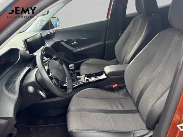 Peugeot 2008 puretech 100 s&amp;s bvm6 — photo 9