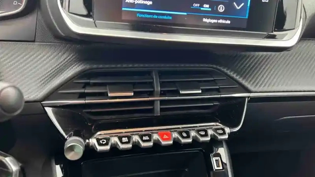 Peugeot 2008 puretech 100 s&amp;s bvm6 — photo 122