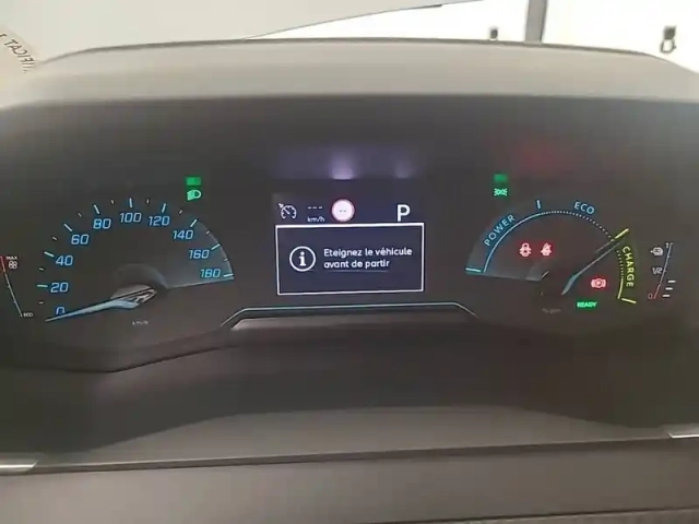 Peugeot 208 electrique 50 kwh 136ch — photo 30