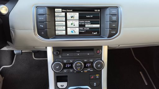 Land Rover Range Rover Evoque 2.2 TD4 150 - Prestige – 2015 – 125719 km – Diesel – Boîte Manuelle — photo 25