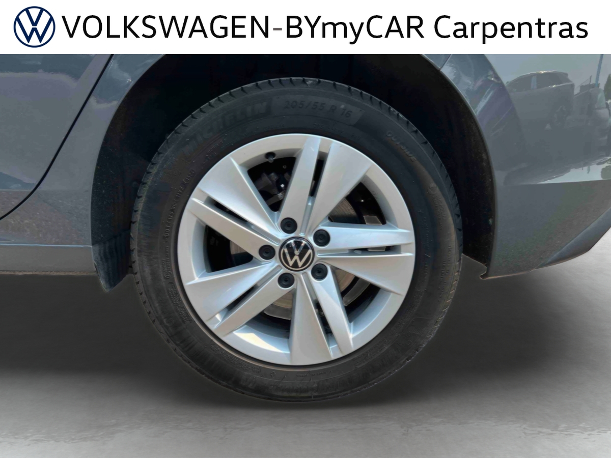 Volkswagen Golf 1.0 eTSI OPF 110 DSG7 — photo 18