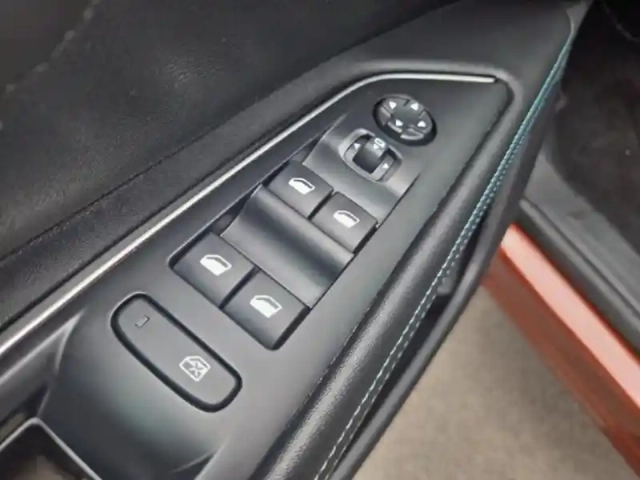 Peugeot 5008 1.5 bluehdi 130ch s&amp;s allure pack eat8 - 7 places — photo 14