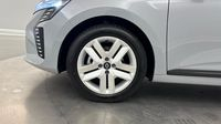 Renault Clio 1.5 Blue dCi 100ch Evolution - 24 — photo 20