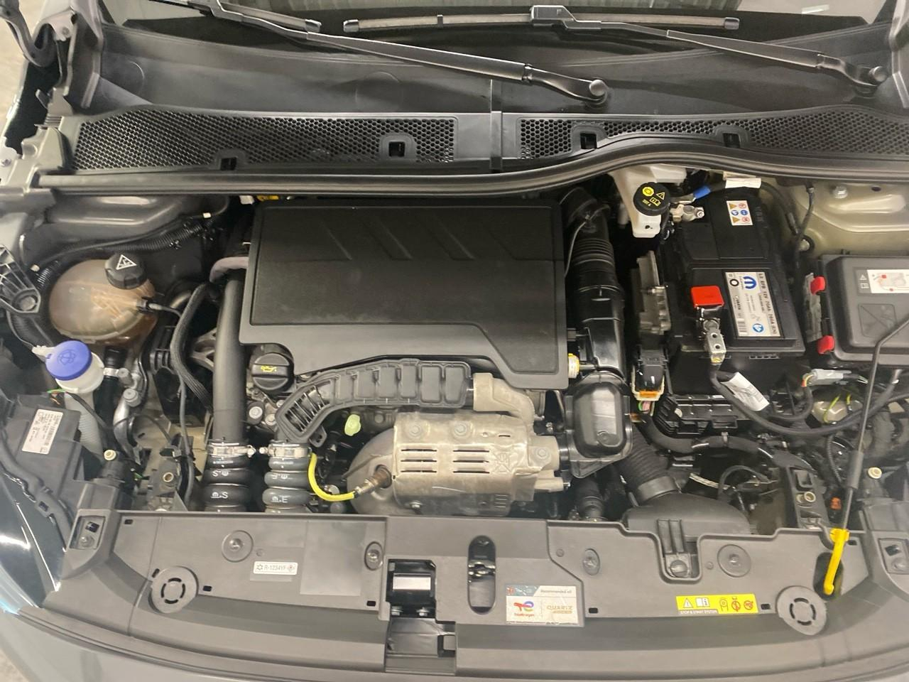 Peugeot 208 100 s&s bvm6 allure — photo 15