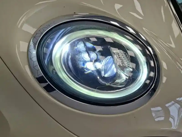 Mini Mini hatch 5 portes cooper 136 ch — photo 36