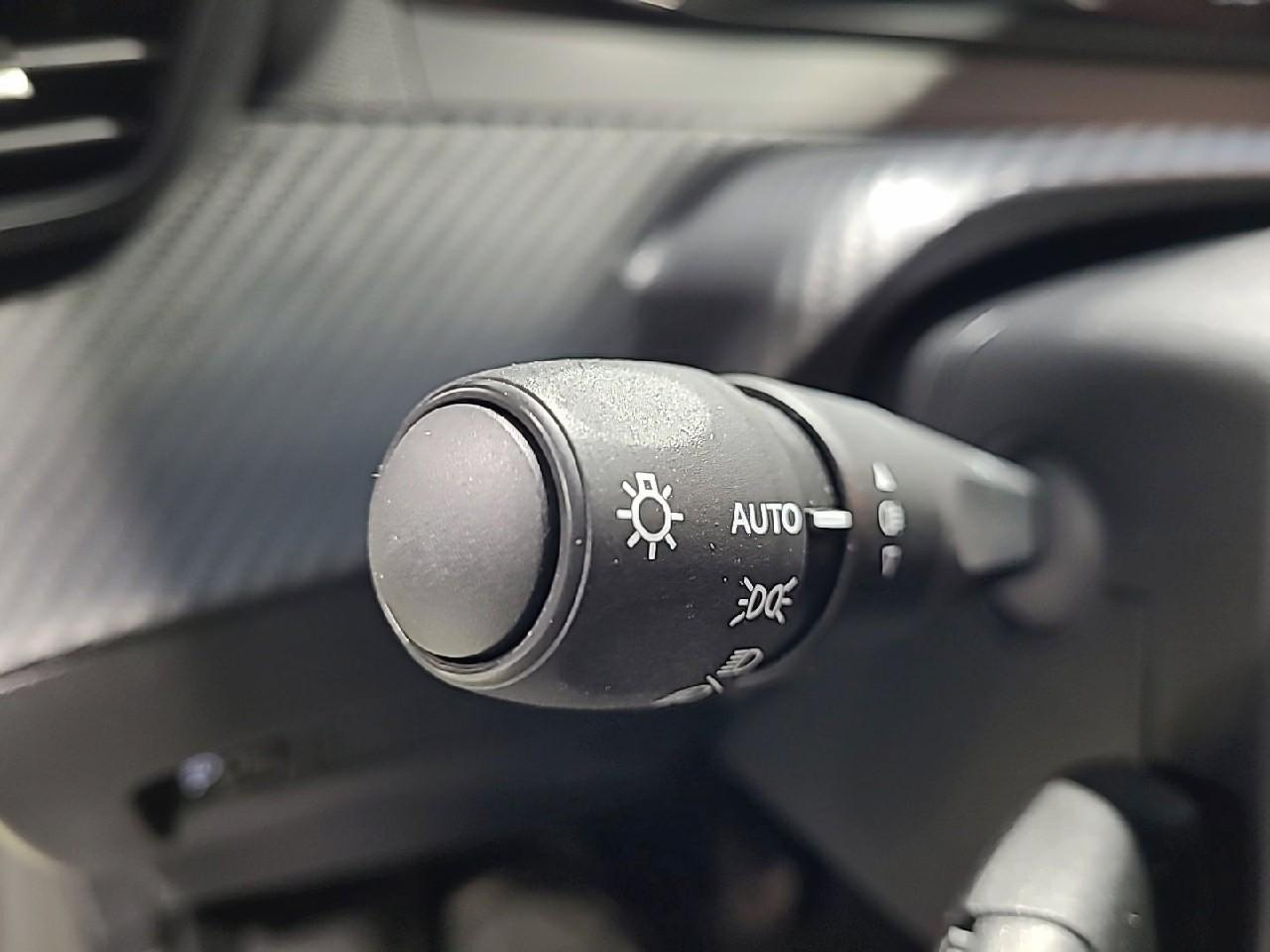 Peugeot 208 puretech 75 s&s bvm5 active — photo 20