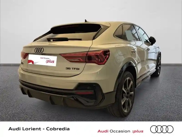 Audi Q3 sportback 35 tfsi 150ch s line s tronic 7 — photo 4