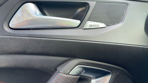 Peugeot 308 1.5 BlueHDi 130 EAT8 - GT Line – 2020 – 93615 km – Diesel – Boîte Automatique — photo 17