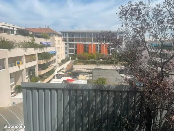 Bureaux 208 m²