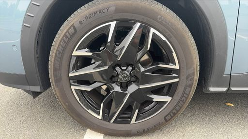 Peugeot 3008 1.2 Hybrid 136 e-DSC6 - Allure – 2025 – 8716 km – Hybride essence – Boîte Automatique — photo 25