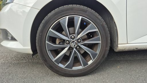 Skoda Fabia 1.0 MPI 60 - Edition – 2015 – 62160 km – Essence – Boîte Manuelle — photo 10