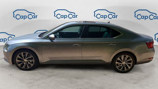 Skoda Superb 1.8 TSI 180 DSG7 - Laurin & Klement – 2016 – 149981 km – Essence – Boîte Automatique — photo 14