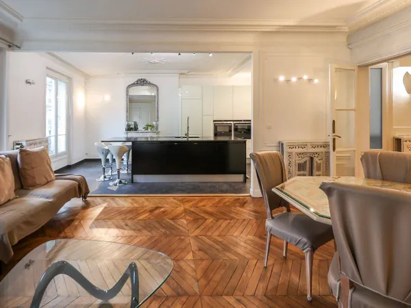 Appartement 5 pièces 153 m²