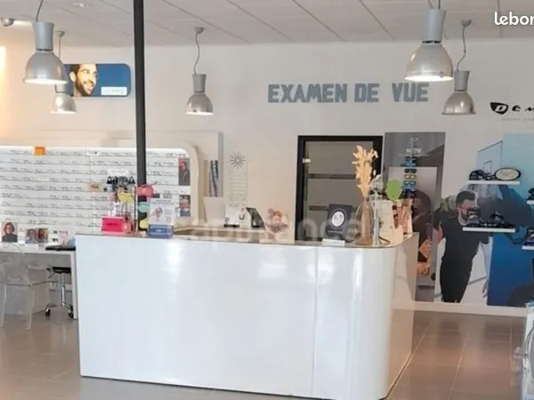 Fonds de commerce opticien 280 m²