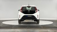 Toyota Aygo X 1.0 VVT-i 72ch Dynamic MY23 — photo 6