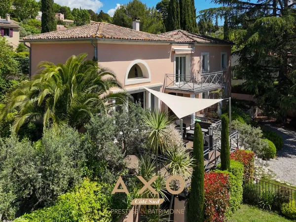 Maison 5 pièces 194 m²