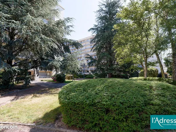Appartement 4 pièces 82 m²
