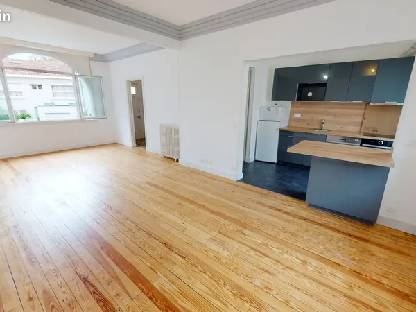 Maison 6 pièces 110 m²