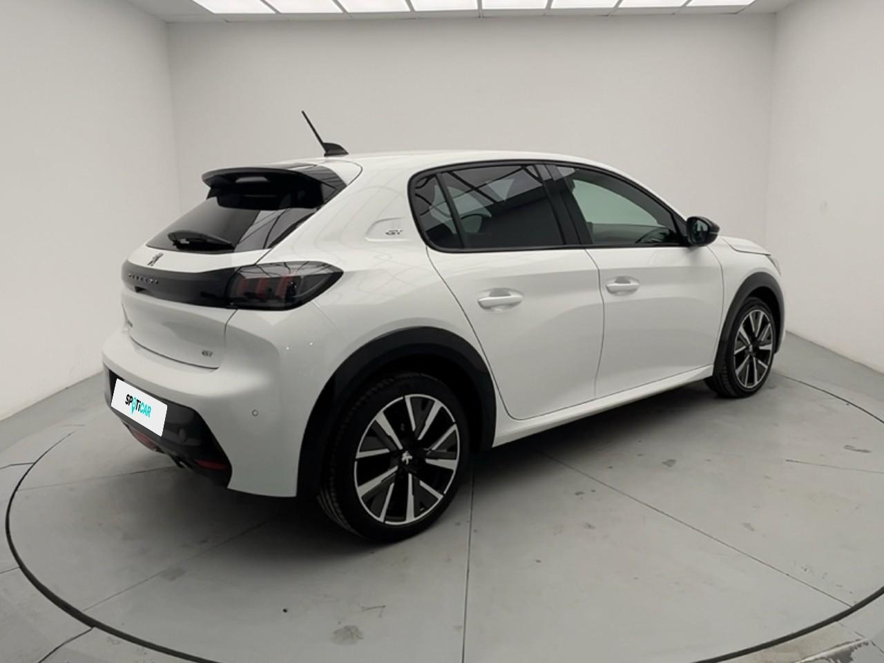 Peugeot 208 puretech 100 s&s bvm6 gt — photo 5