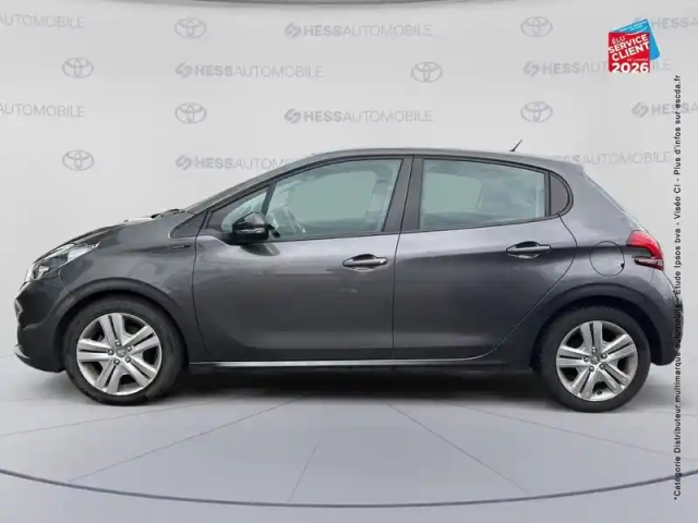 Peugeot 208 1.5 bluehdi 100ch e6.c signature bvm5 86g 5p — photo 9