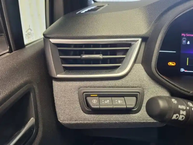 Renault Clio tce 90 ch gsr2 — photo 32