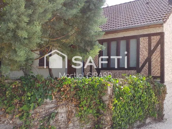 Maison avec jardin à Mehun sur Yèvre