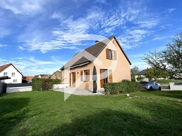 Maison 6 pièces 117 m²