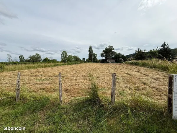 Terrain constructible