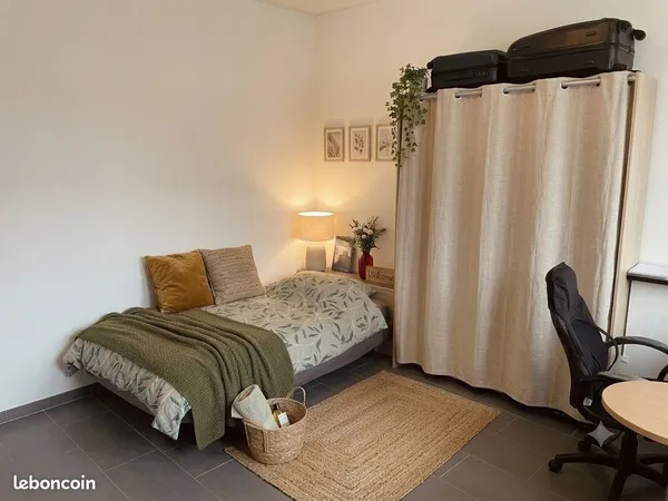 À louer - Studio meublé 25 m² - Calais centre