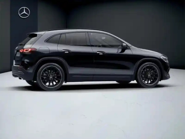 Mercedes Gla 250 e amg line — photo 19