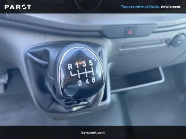 Ford Transit fourgon fg p350 l2h2 2.0 ecoblue 130ch s&amp;s trend business — photo 8