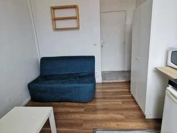 STUDIO MEUBLÉ LYON 7e