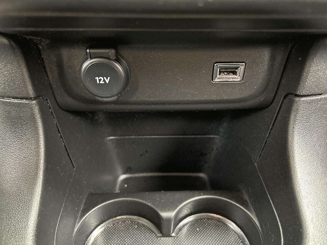 Citroën C3 bluehdi 100 ch bvm6 plus — photo 22