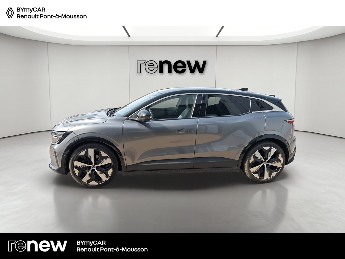 Renault Megane E-Tech EV60 220 ch optimum charge — photo 2