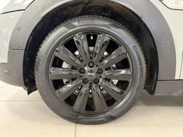 Mini Countryman cooper se 125ch + 95ch northwood all4 bva6 — photo 9