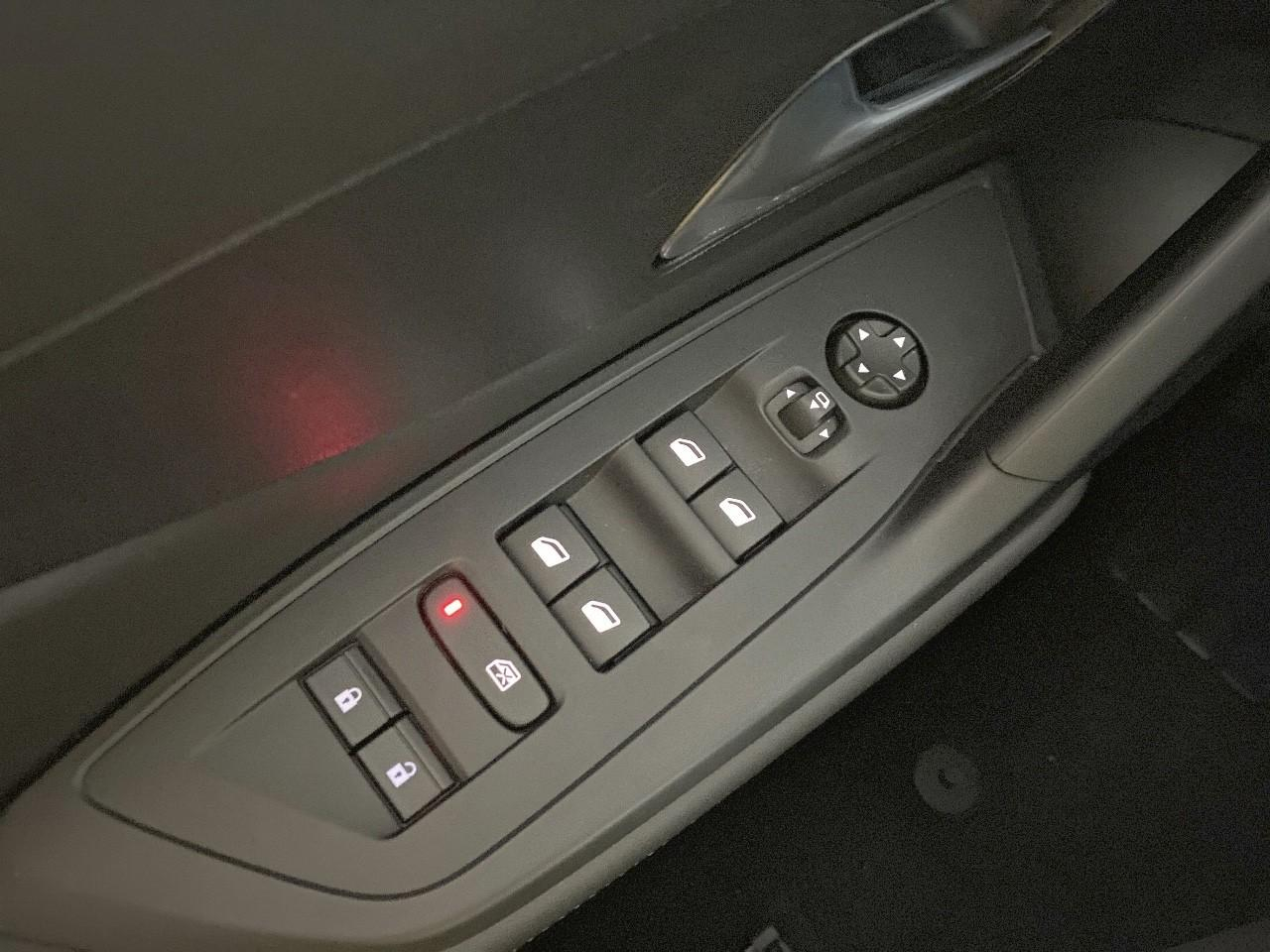Peugeot 308 sw hybrid 145 e-dcs6 allure — photo 20