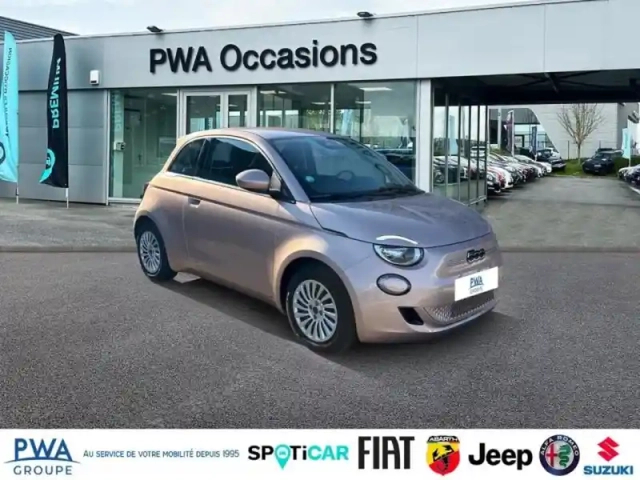 Fiat 500 e 95ch action — photo 3