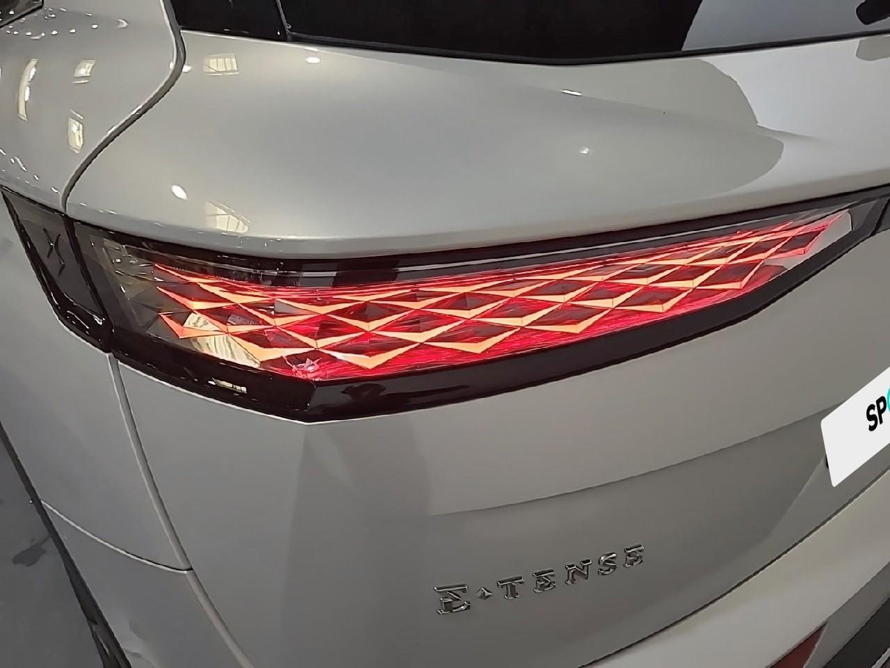 Ds Ds 7 crossback hybride rechargeable e-tense 225 eat8 opera — photo 26