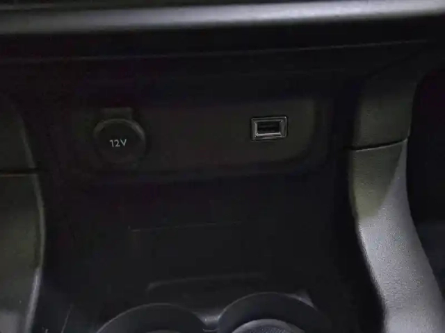 Citroën C3 bluehdi 100 s&amp;s bvm6 — photo 25