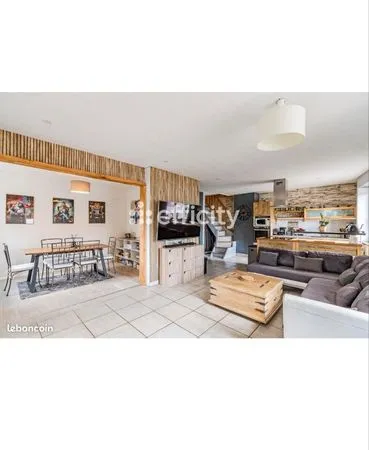 Vends appartement 106m2 + dependance 20m2