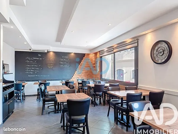 Restaurant 65 m² Les Adrets-de-l'Estérel