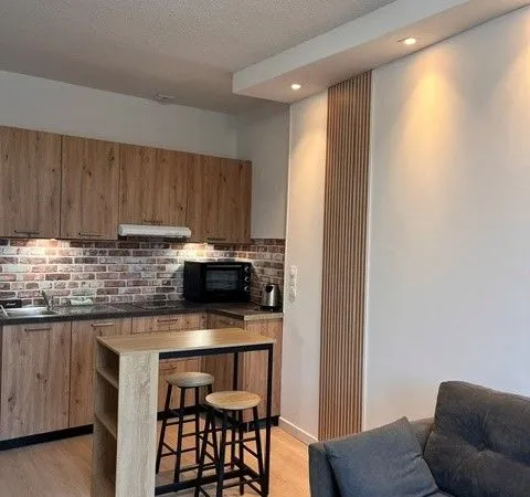 À LOUER - Appartement meublé T2 - 43 m² - Hennebont -