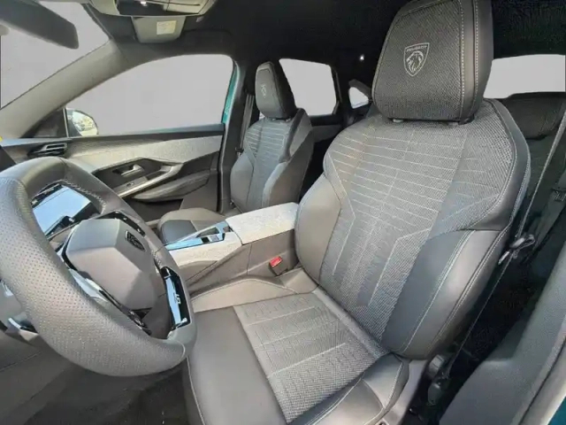 Peugeot 3008 hybrid 145 e-dcs6 — photo 11