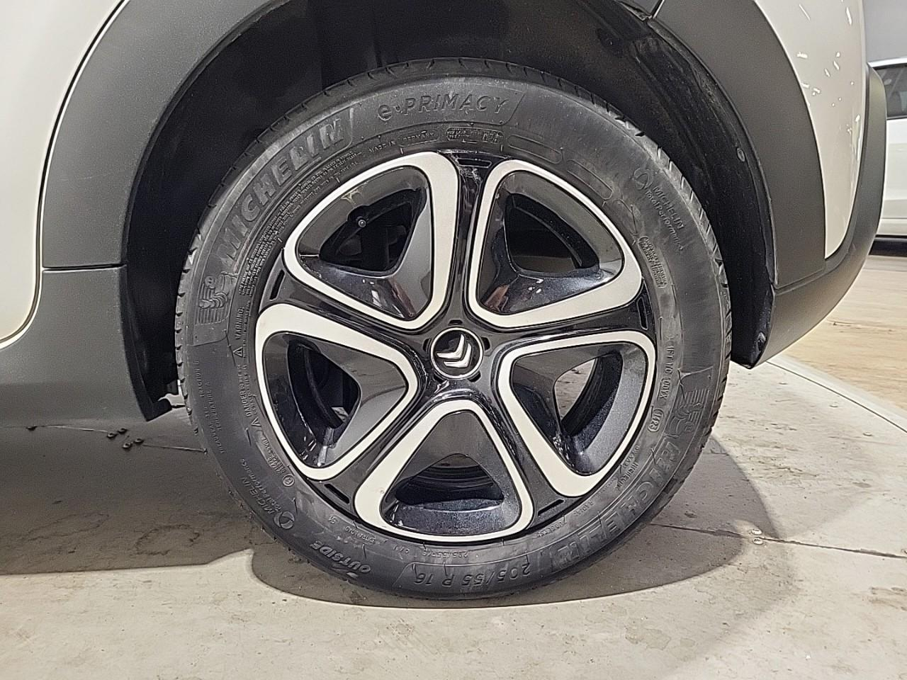 Citroën C3 puretech 83 s&s bvm5 c-series — photo 16