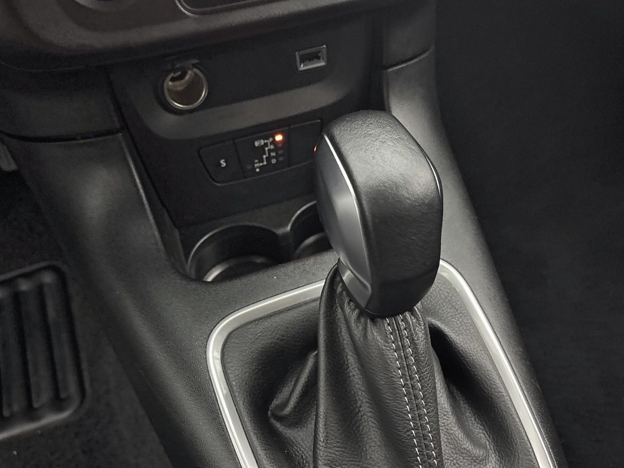 Citroën C3 puretech 110 s&s eat6 shine — photo 22