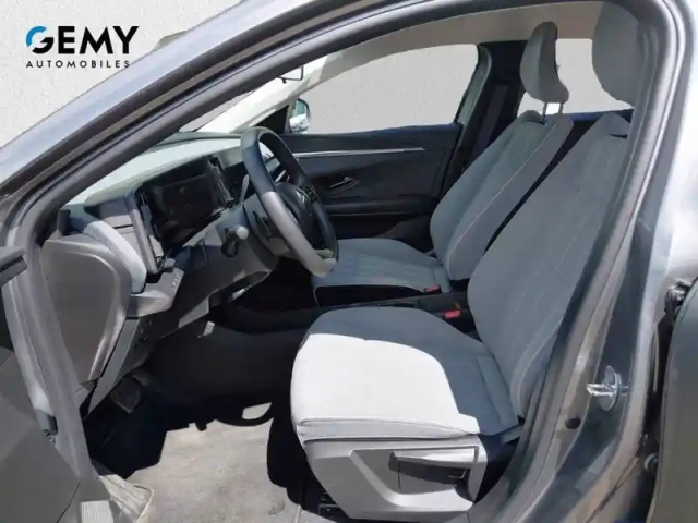 Renault Megane e-tech ev60 220 ch super charge — photo 9